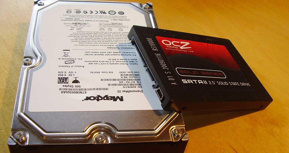 Confronto tra HDD e SSD per evidenziare le differenze di prestazioni - Bitalls Computer